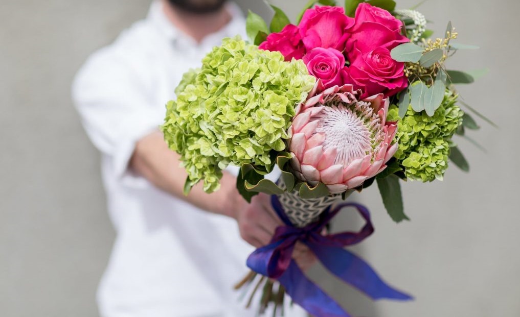 monthly flower subscription services